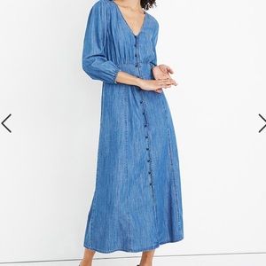 Madewell denim pieced-waist dress in mariden wash
